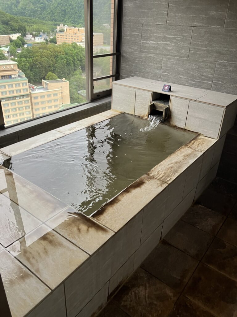 定山渓 ホテルミリオーネ 客室露天風呂のイメージ