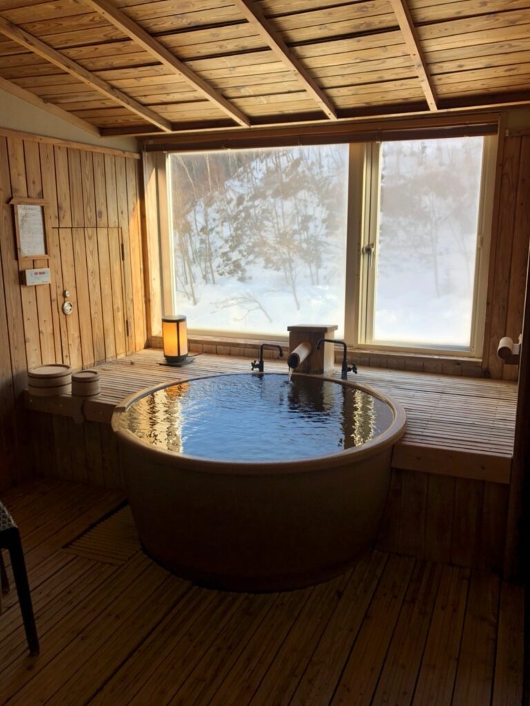 ホテル大雪 ONSEN&CANYON RESORT　客室露天風呂のイメージ
