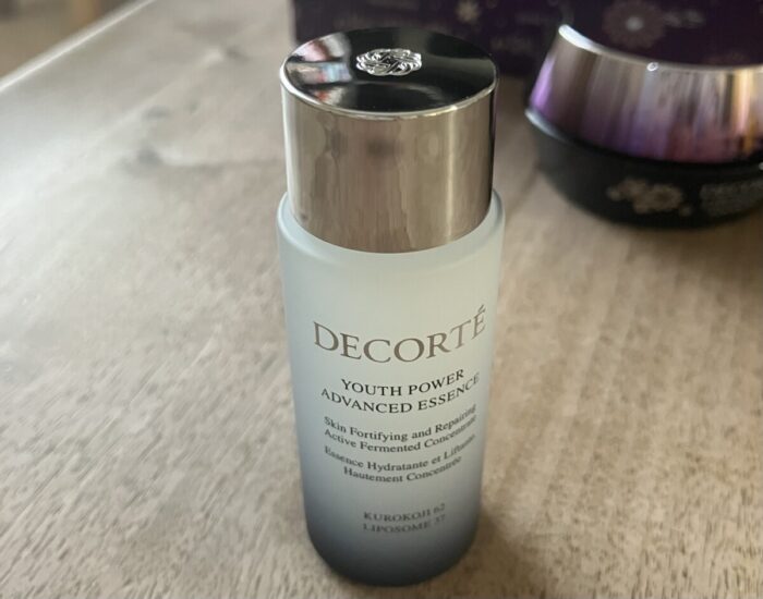 新作ローションのミニボトルのメディア