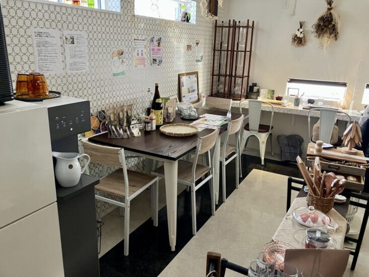 ツムギ堂店内のイメージ３