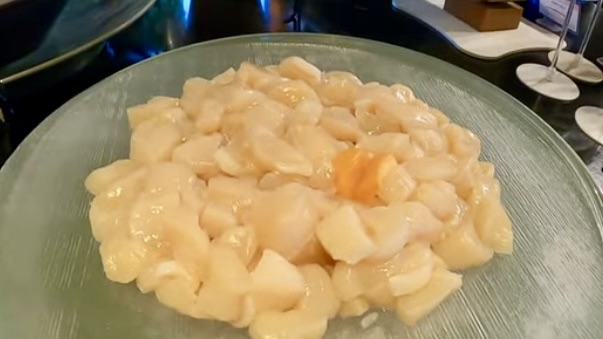 鶴雅リゾート網走ビュッフェの刺身のイメージ