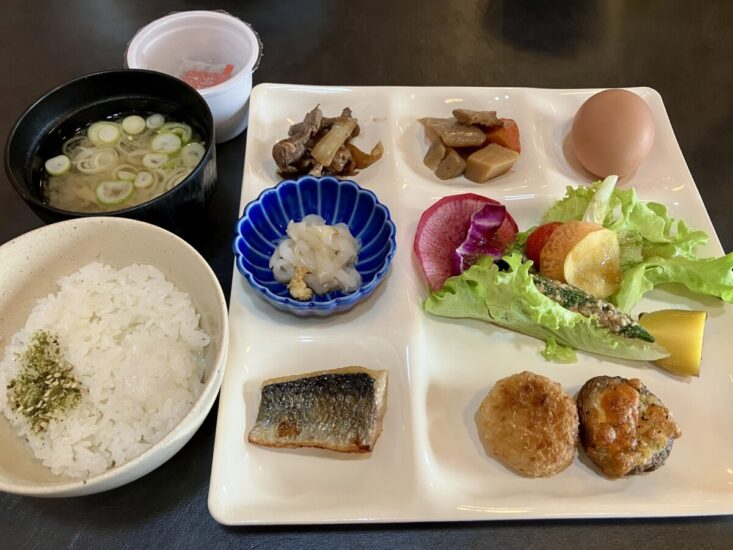 朝食ビュッフェ