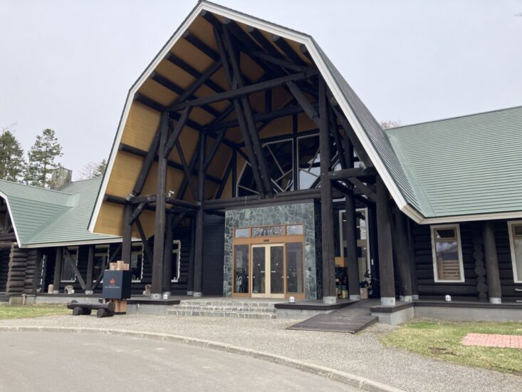 岩見沢市メープルロッジ外観の写真